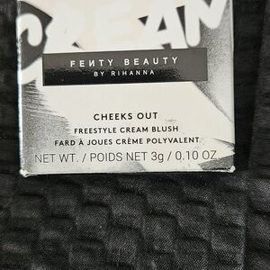 Fenty Beauty Cheeks Out Freestyle Cream Blush In Bog Melons